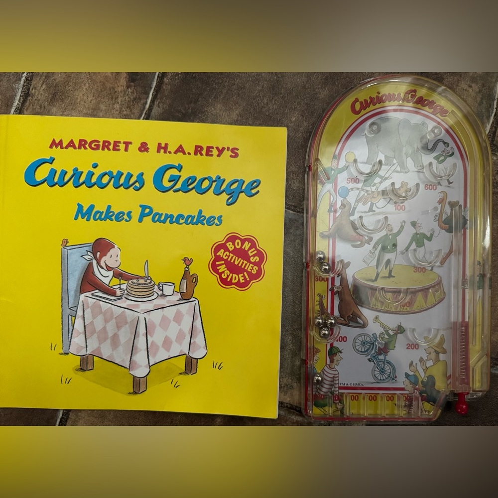 Vintage Pinball Game - Yellow. Colorful fun storybook included